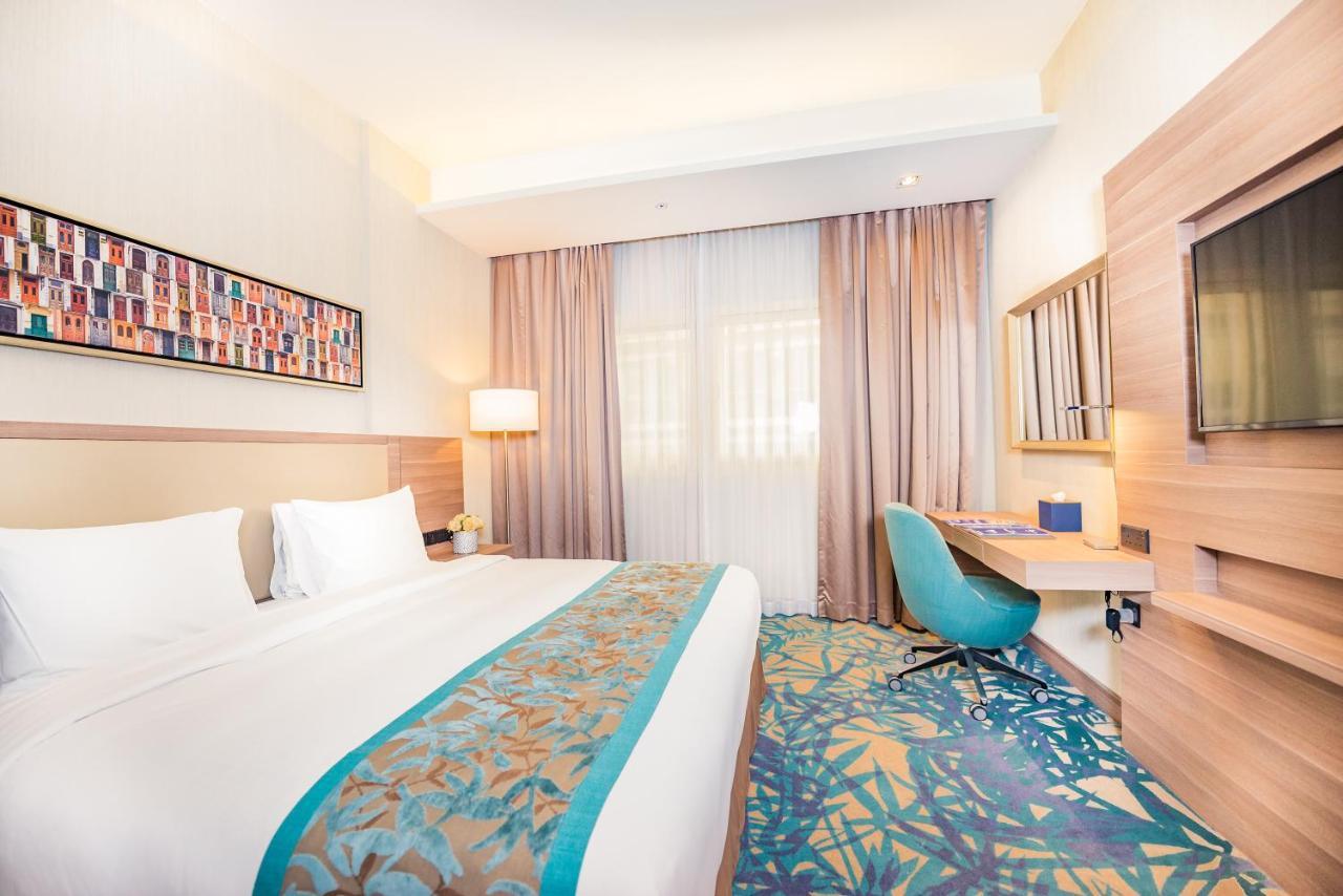 Mena Plaza Hotel Albarsha At The Mall Дубай Екстериор снимка