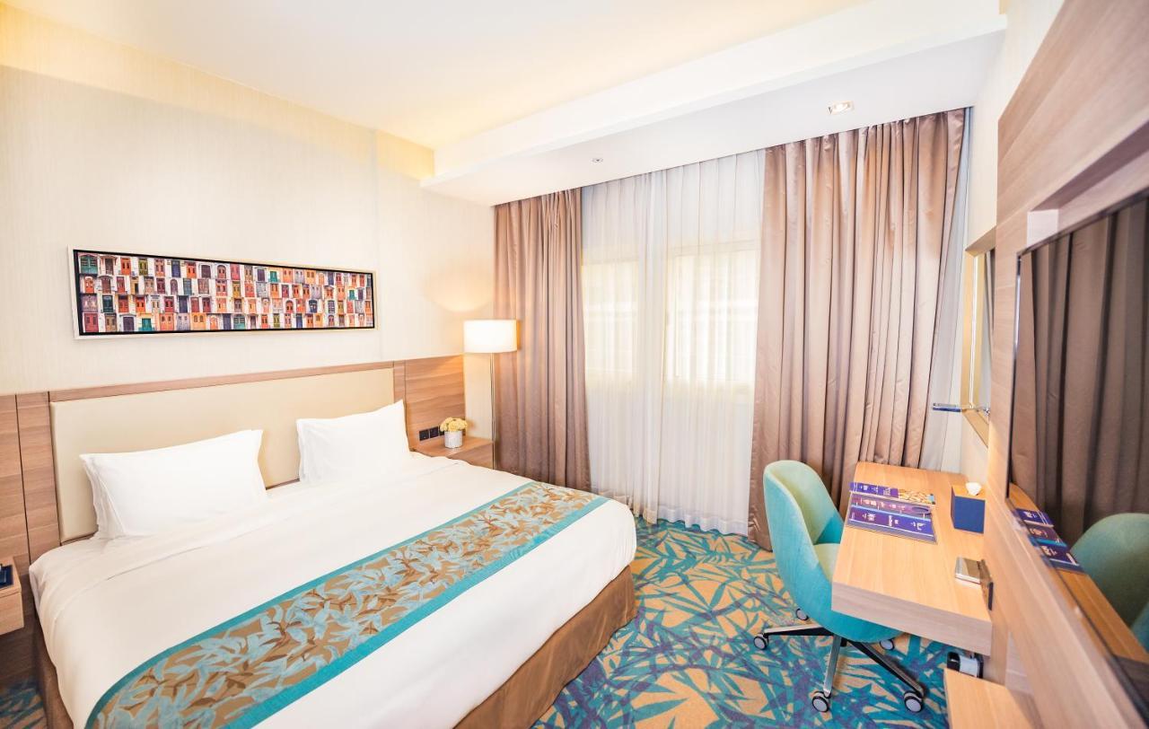 Mena Plaza Hotel Albarsha At The Mall Дубай Екстериор снимка