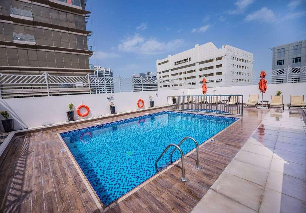 Mena Plaza Hotel Albarsha At The Mall Дубай Съоръжения снимка