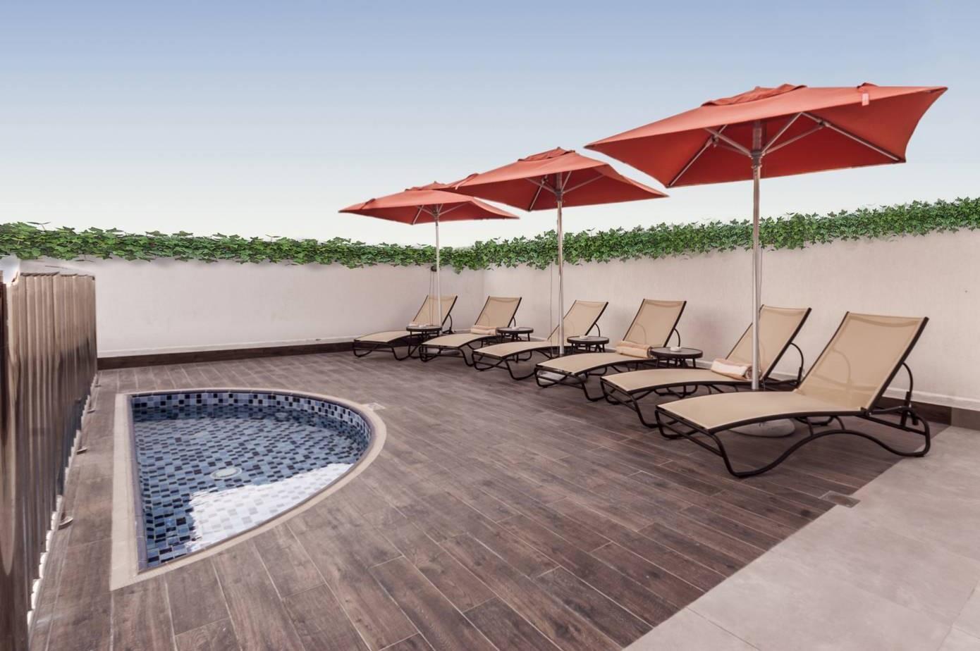 Mena Plaza Hotel Albarsha At The Mall Дубай Екстериор снимка