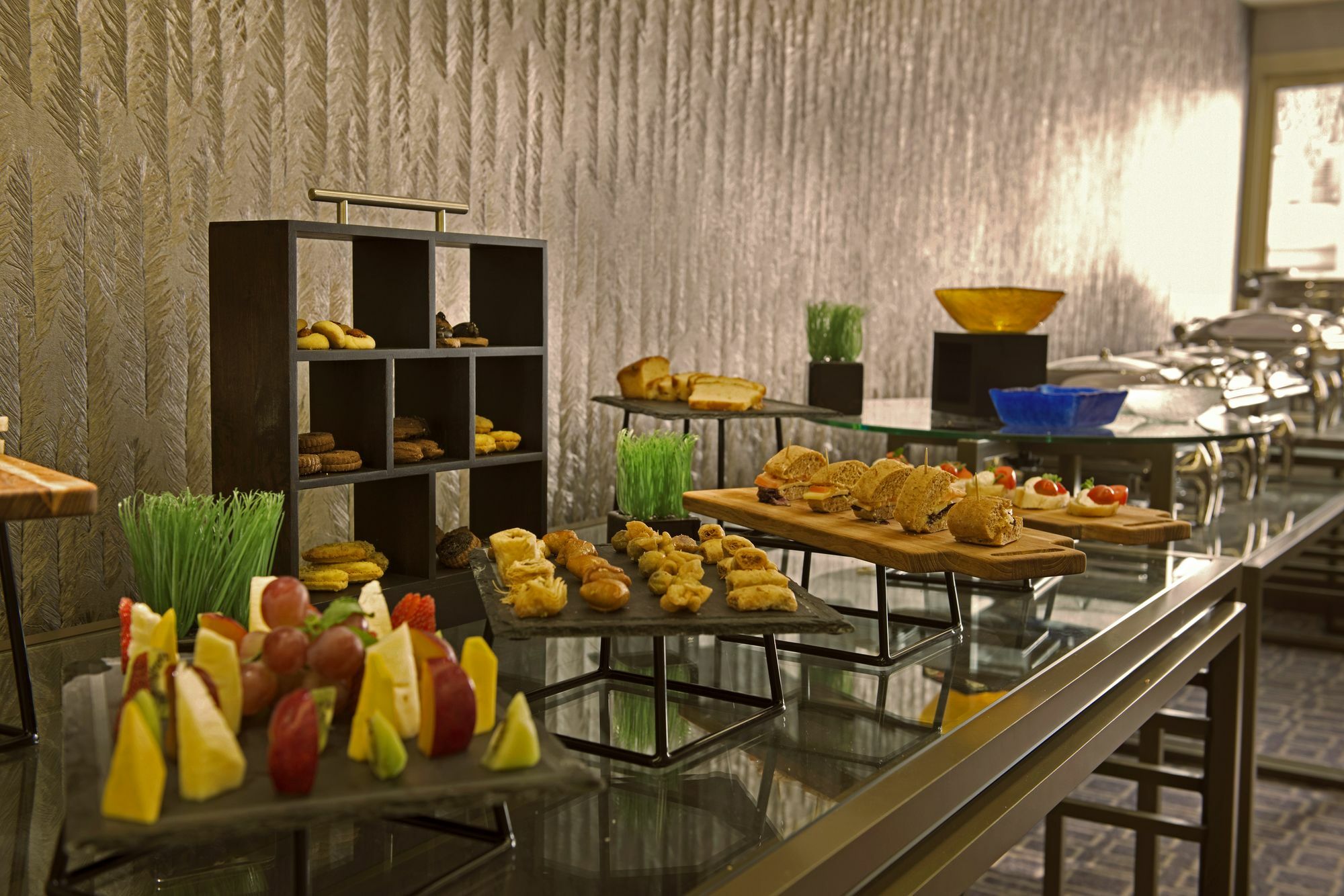 Mena Plaza Hotel Albarsha At The Mall Дубай Екстериор снимка