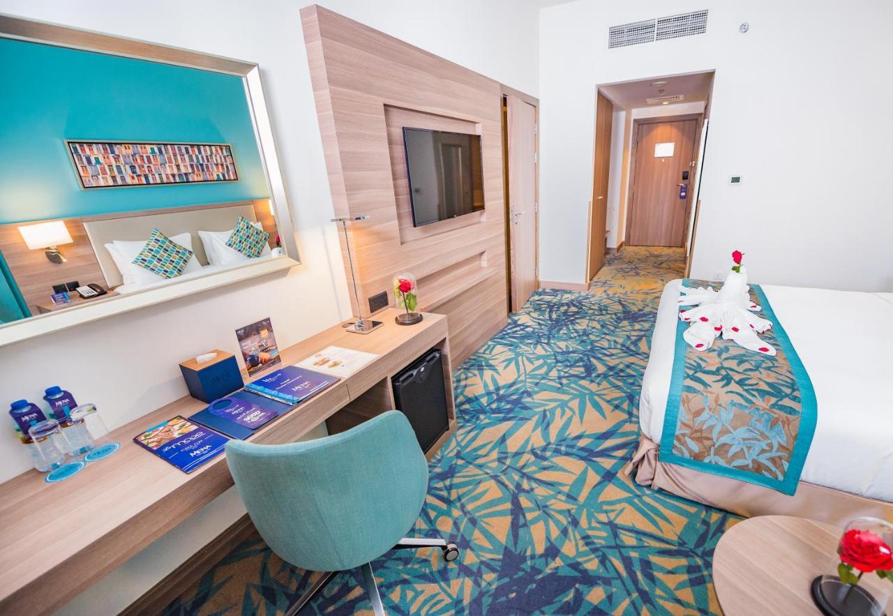 Mena Plaza Hotel Albarsha At The Mall Дубай Екстериор снимка