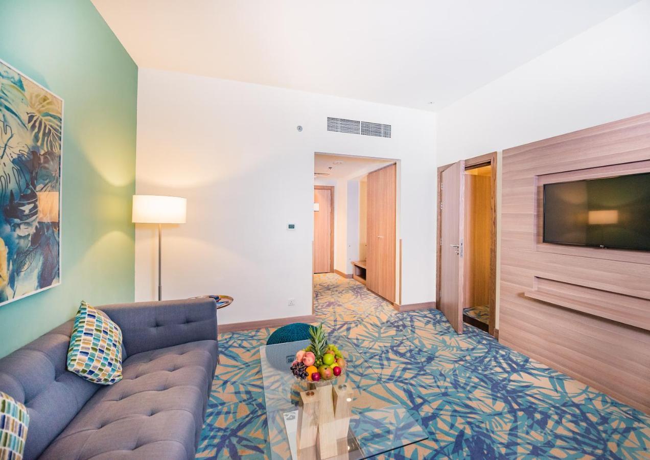 Mena Plaza Hotel Albarsha At The Mall Дубай Екстериор снимка